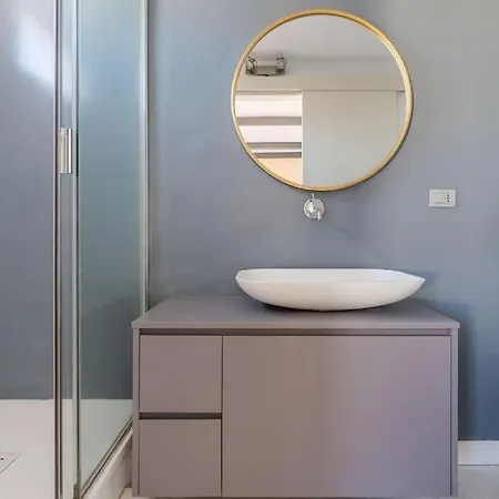 Apartament Lion 32 *